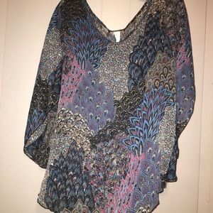 Multicolor off the shoulder oversized top